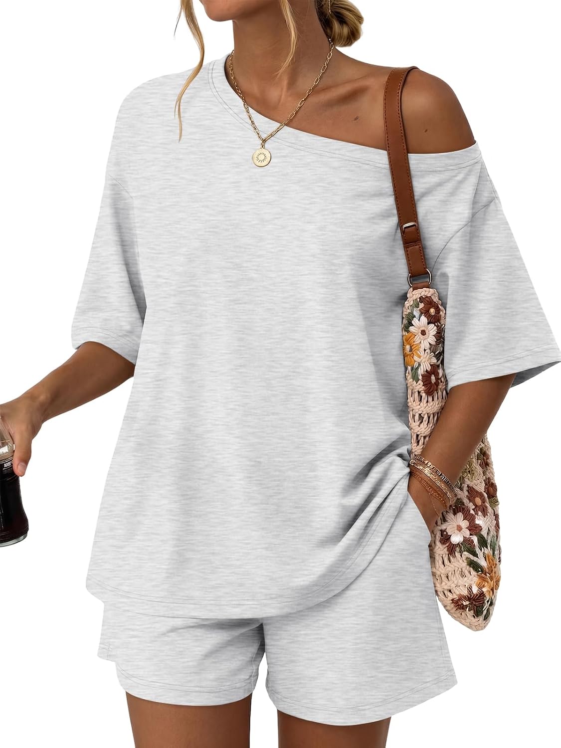 Trendy Queen Womens 2 Piece Summer Shorts Set Lounge Matching Two Piece Oversized Beach Vacation Outfits 2026 Sweatsuits