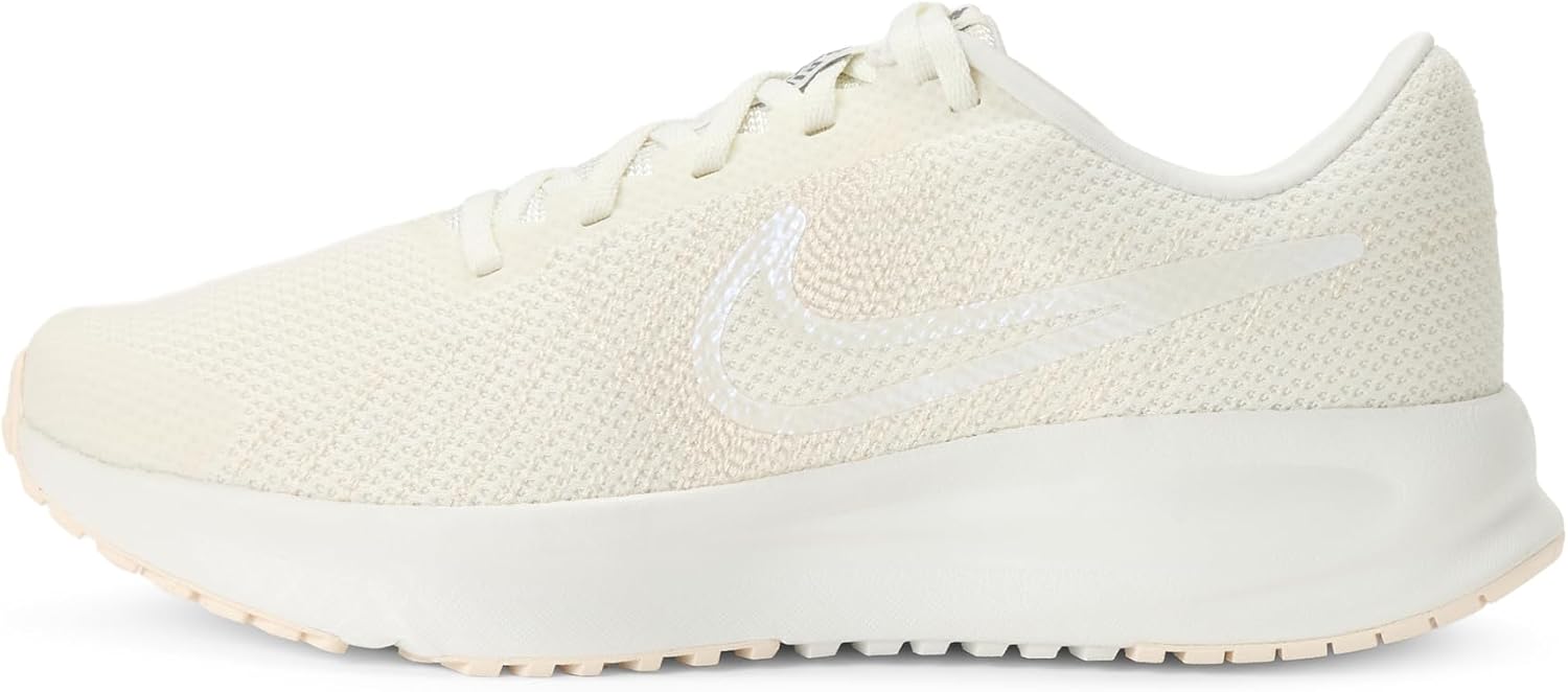 Nike Women’s Run Defy Road Running Shoes