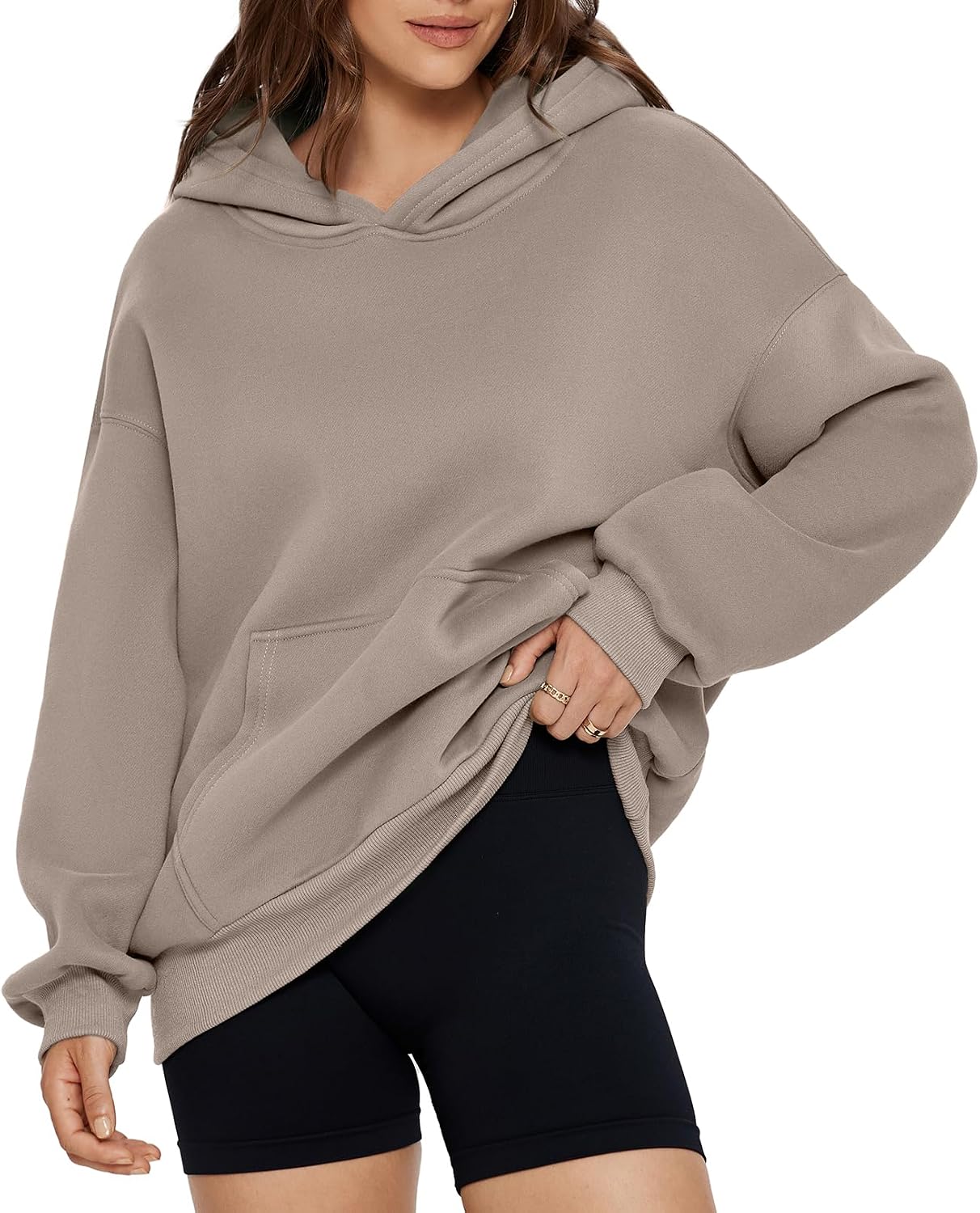 Glamaker Women’s Oversized Essentials Hoodies Fleece Sweatshirts Fall Long Sleeve Sweater Pullover Hoodie With Pocket