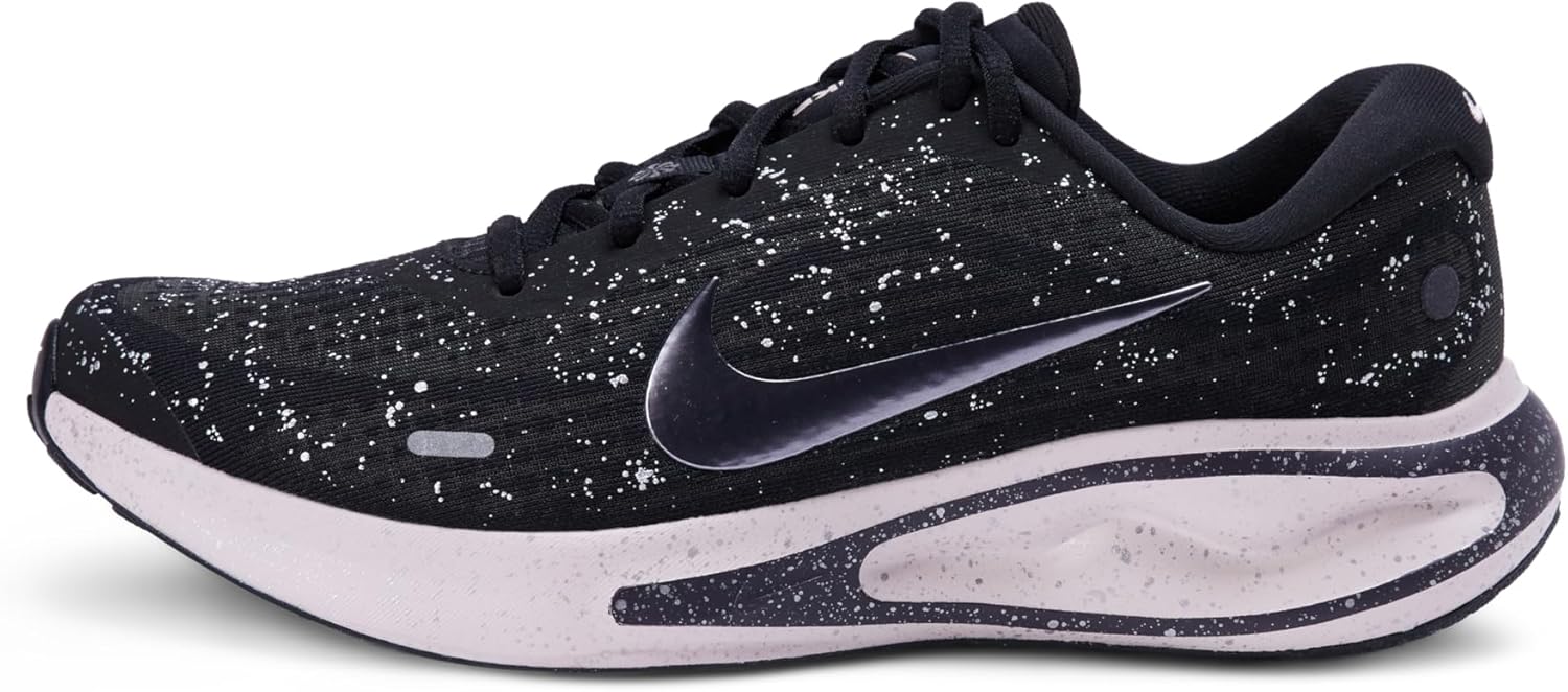 Nike Women’s Journey Run Road Running Shoes